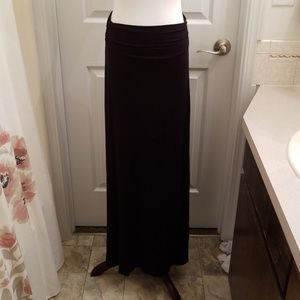Ankle length black maxi skirt